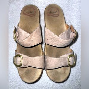 Dansko Women's Sophie Heel Sandal | Beige |